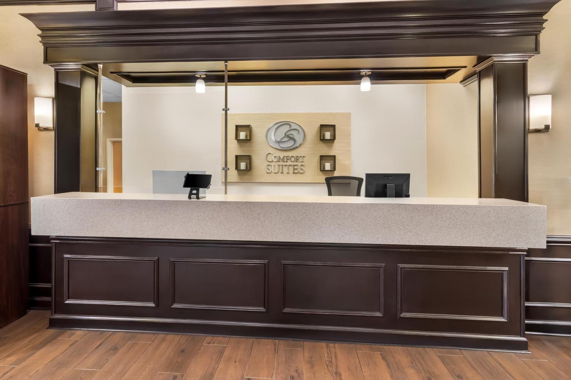 Comfort Suites At Rivergate Mall Гудлетсвилл Экстерьер фото