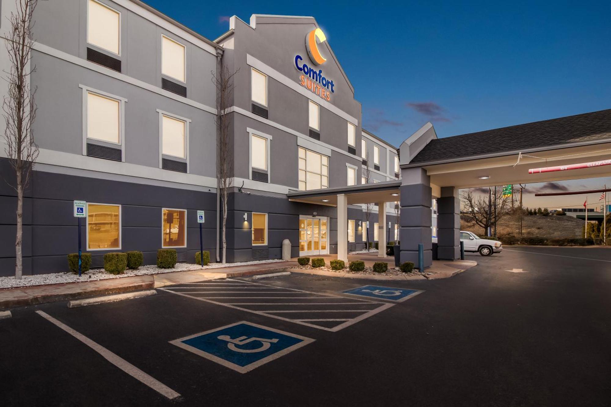 Comfort Suites At Rivergate Mall Гудлетсвилл Экстерьер фото